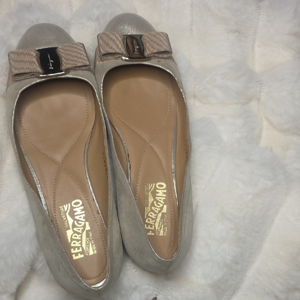 Salvatore Ferragamo Women's Taupe Flats with Bow Accent